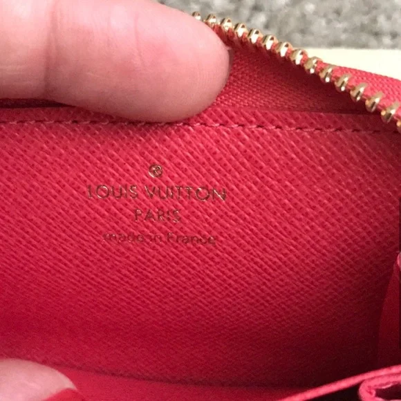 Louis Vuitton Brown and Coral Zippy Multicartes LV - Picture 5 of 7